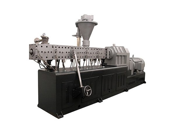 Right and Left Thread Elements of Double Screw Extruders