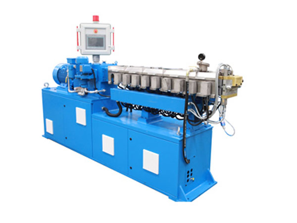What Are the Differences Between Double Screw Extruder and Single Screw Extruder?