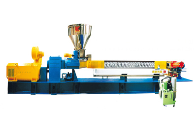 What Are the Advantages of Twin Screw Extruders? How to Improve the Blending Performance?