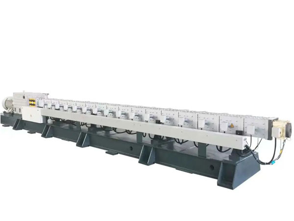 Nanjing KY's Double Screw Extruder Machine with Ultra-large Aspect Ratio Becomes the Star Product