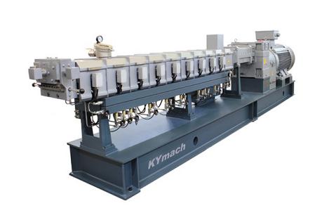 co rotating twin screw extruder